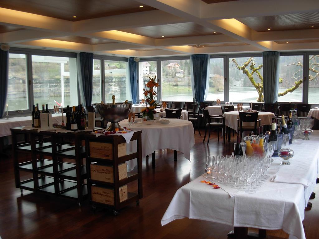 Hotel Les Rives Du Doubs 3*